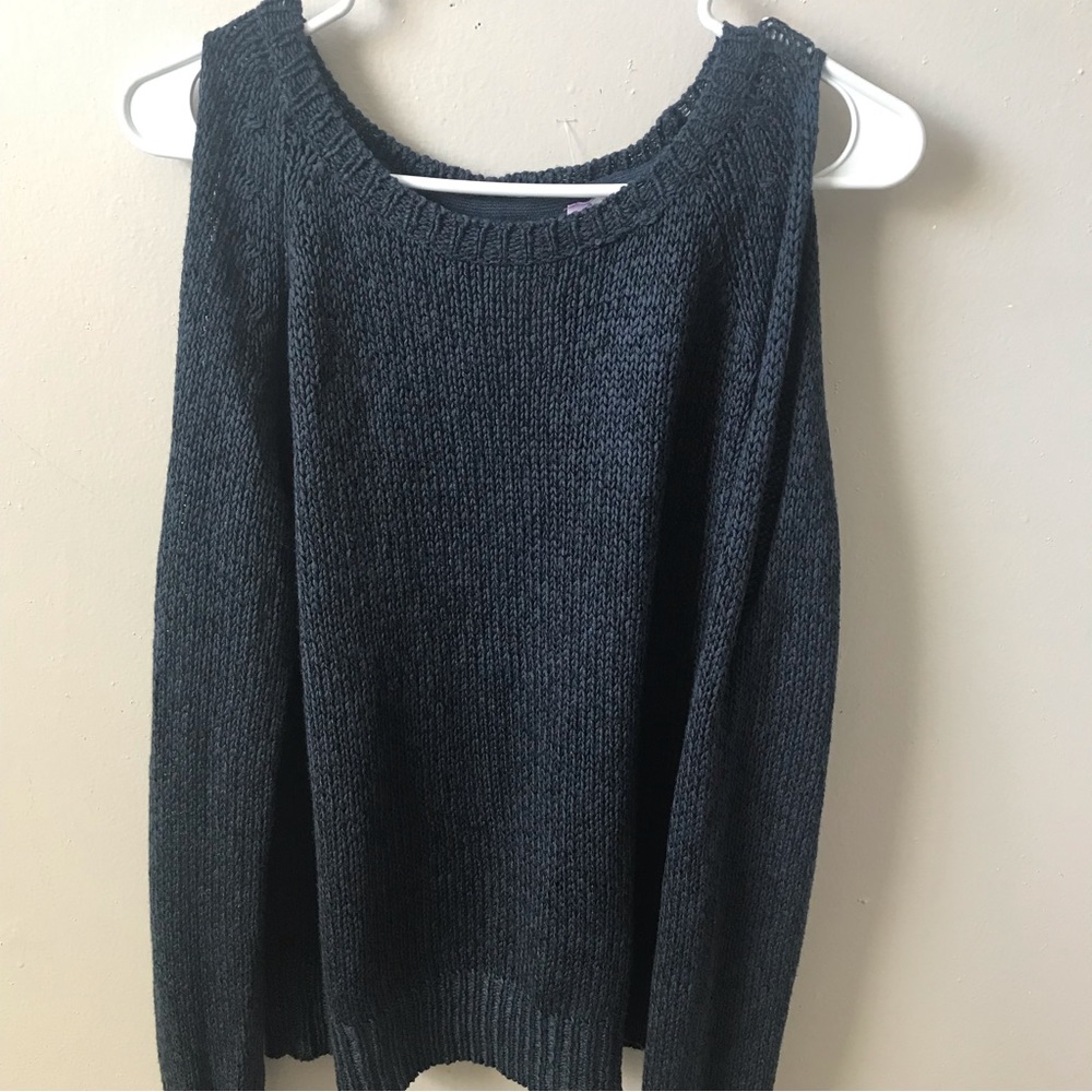 Alga Sweater